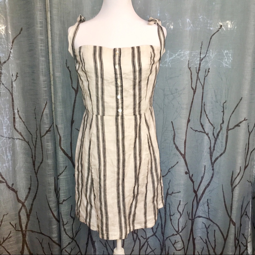 Reformation Arnaut off shoulder arm ties white black striped linen mini dress - Picture 3 of 9